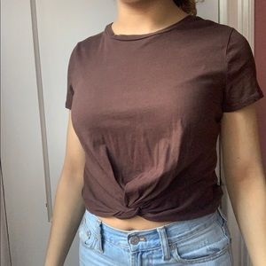 ⭕️Brown knotted tee